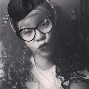 Meet your Posher, Cam